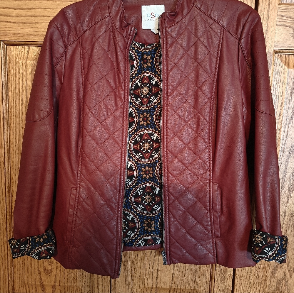 Women's Quilted Burgundy Jacket